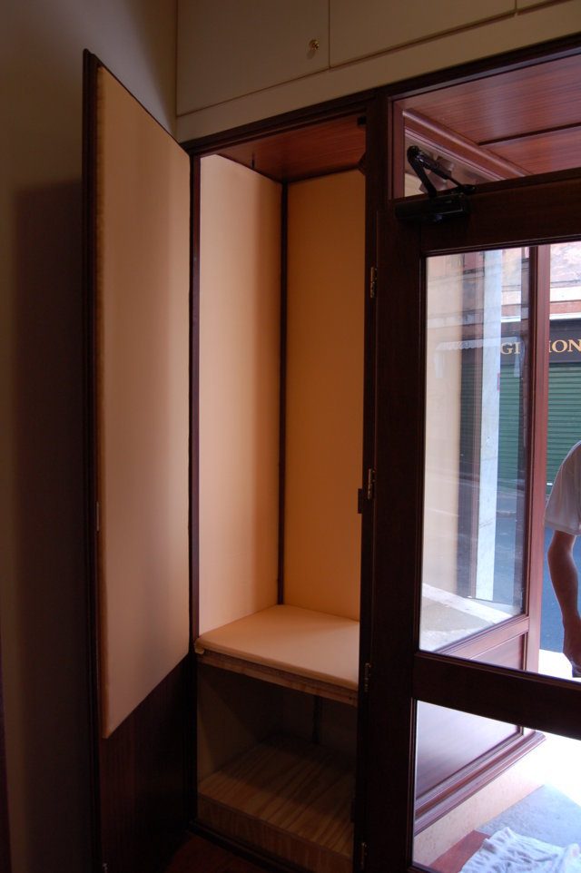 Arredo commerciale su misura